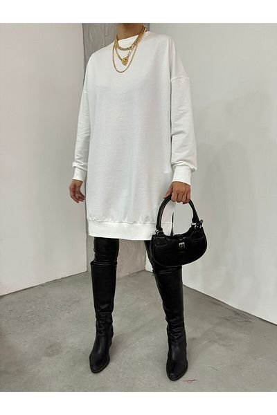 HİJABAYA Crew Neck Slit Detailed Embroidered Sweat