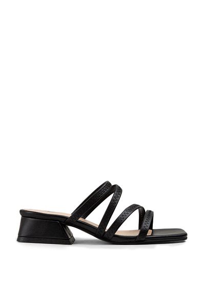 Deery Black Women's Slippers