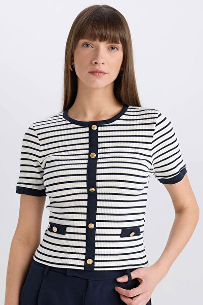 DeFacto Marineblaues Damen-T-Shirt mit kurzen Ärmeln C2566AX/NV251