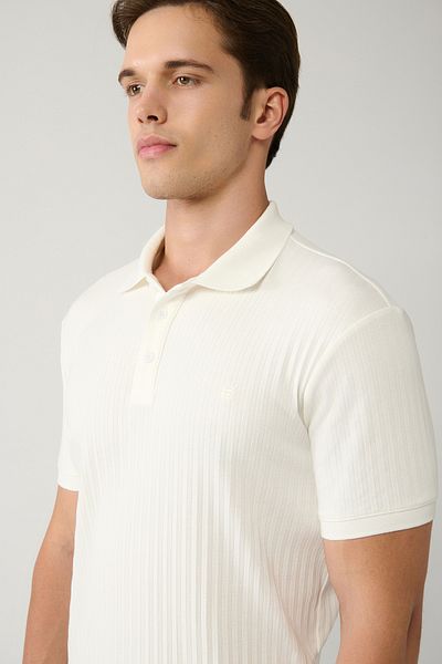 Avva Men's White Jacquard Polo Neck T-Shirt - 100% Cotton, 3 Buttons, A41Y1354