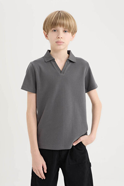 DeFacto Jungen-Polo-T-Shirt mit Apash-Ausschnitt und kurzen Ärmeln D7755A825SM
