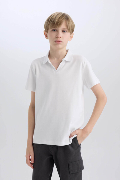 DeFacto Jungen-Polo-T-Shirt mit Apash-Ausschnitt und kurzen Ärmeln D7755A825SM