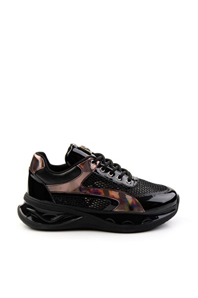 Bambi Siyah Kadın Sneaker K01228090408
