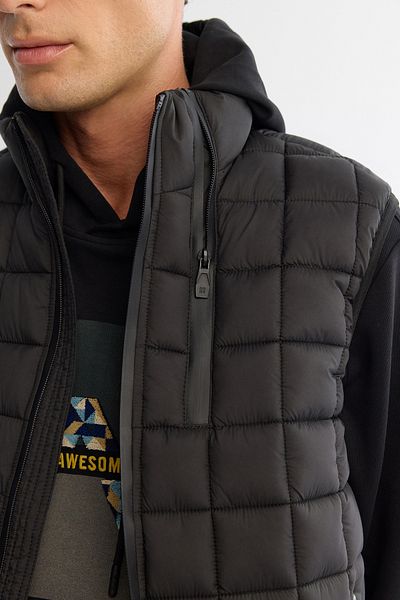 Avva Men's Black Stand Collar Square Quilted Thermometer Puffer Vest A42Y6502