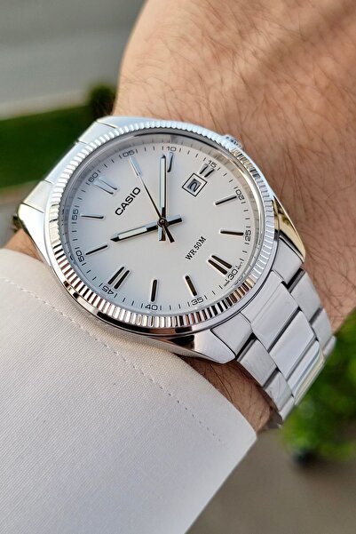 Casio Dial White Cord Metalic Color Men's Wristwatch