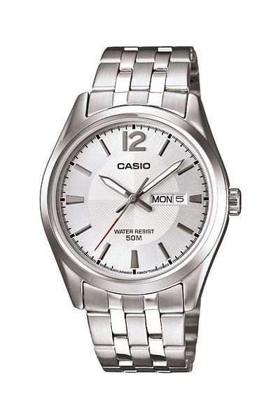 Casio Men's Wristwatch in Metallic Color