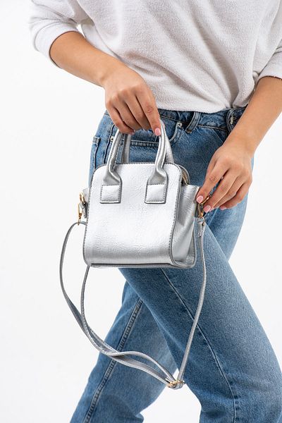 Reddington Women's Box Model Three Compartment Zipper Closure Very Stylish Mini Hand and Shoulder Bag