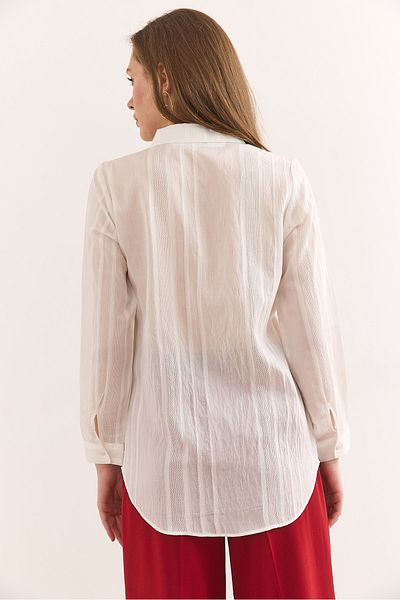 Olalook Women's Ecru Geometric Stripe Detailed Flowing Shirt Gml-19001335