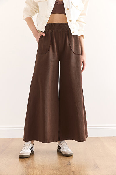 Olalook Women's Brown Elastic Waist Pocket Flared Leg Cotton Gabardine Trousers Pnt-19000314