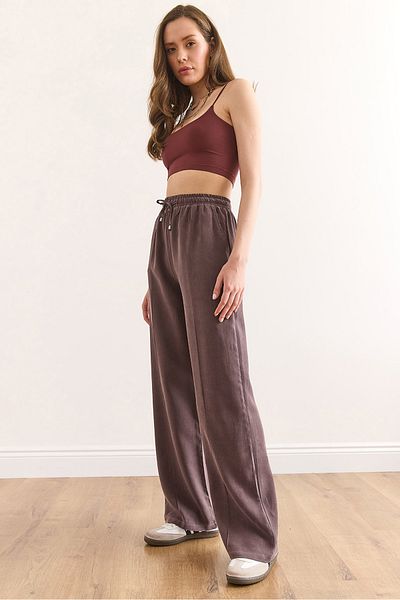 Olalook Women's Brown Elastic Waist Pocket Flowy Gabardine Trousers Pnt-19000336
