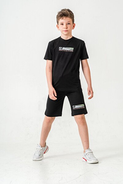 Mışıl Kids Няма нищо по-хубаво от комплект къси панталони и тениски за момчет...