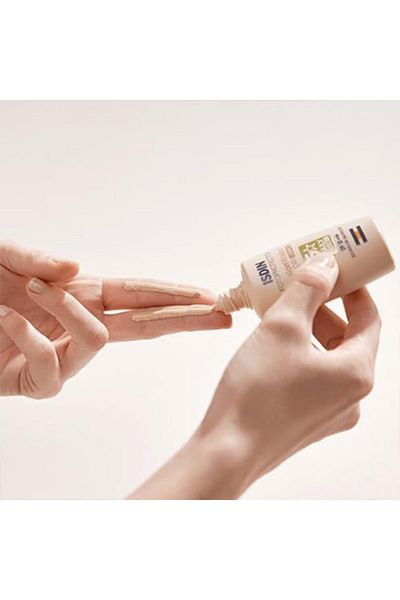 ISDIN Yusma Isdin Fusion Water Color SPF 50 (Light) - Tinted Daily Face Sun Sunscreen, 50ml