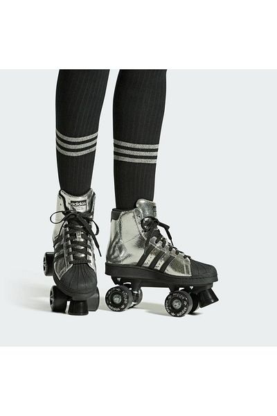 adidas Superstar 82 Women's Skates