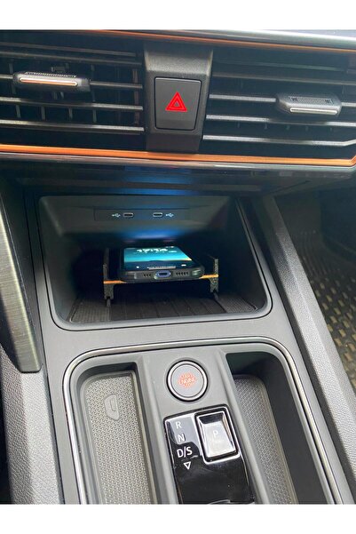 ATA Craft Cupra Formentor ve Leon için telefon rafı (2020-2023 Model Aralığı)