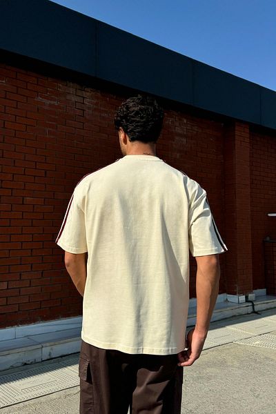 Flaw Wear 1962 Embroidered Beige T-Shirt