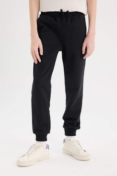 DeFacto New Season Boy's Basic ίσιο αθλητικό παντελόνι με εύκαμπτη μέση τσέπη