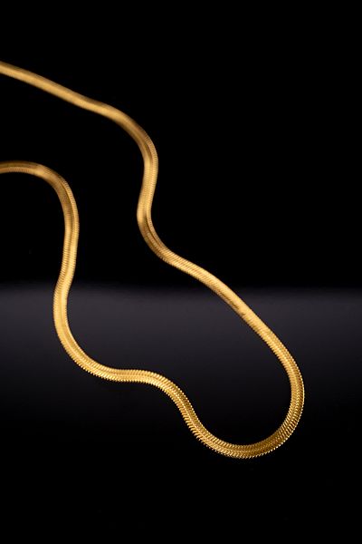 Zalifra Italian Scrunch Chain Elegant and Stylish Steel Necklace