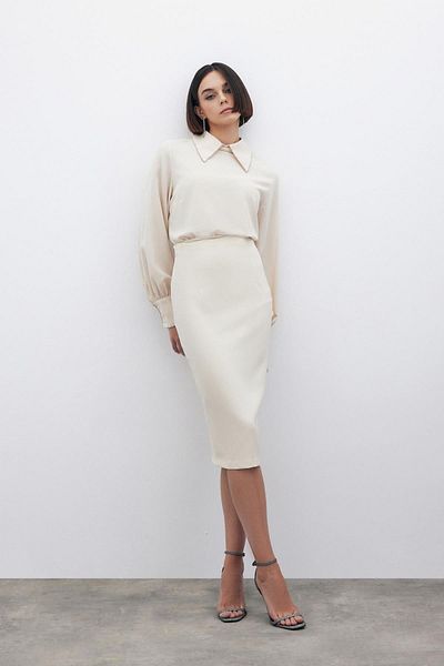 Sateen Изчистена пола тип молив - бежова