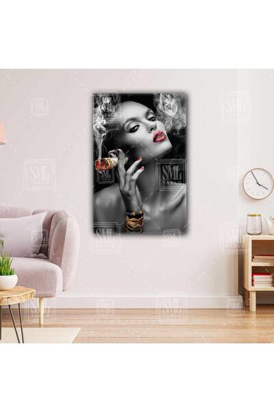 SML TABLO Sigara İçen Kadın Dolar Altın Takı Model Woman Dikey Kanvas Tablo