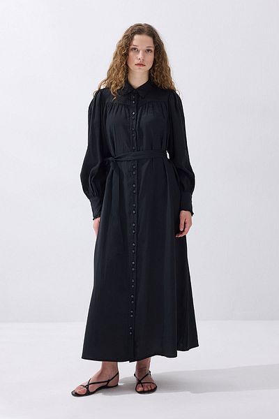 Hooopstore Μαύρο φόρεμα Modal με ζώνη