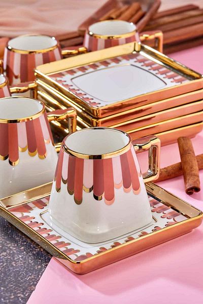 Cooker Set of 6 220 ml Porcelain Teacups with Stylish Design - Gold Gilded - Gift Option