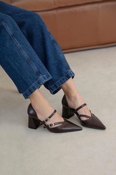 STRASWANS Stana Women's Crinkle Leather Heeled Shoes Coffee