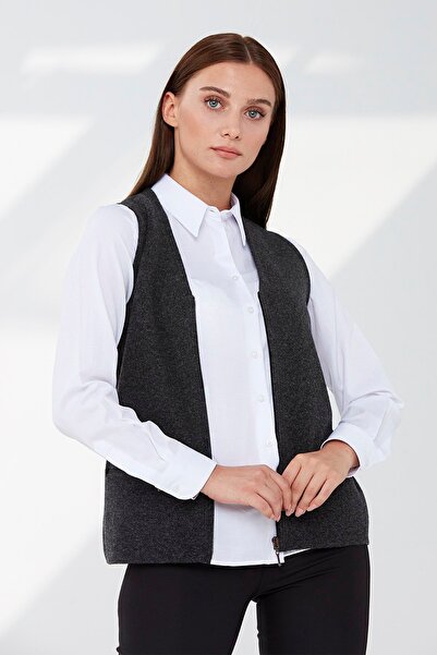 Desen Triko Жіночий трикотажний жилет з кишенею на блискавці, прямий крій, темно-сірий