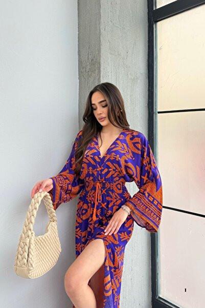 Mezka Turuncu Desenli Kruvaze Yaka Bağcıklı Uzun Kadın Elbise