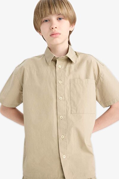 DeFacto Erkek Çocuk Oversize Geniş Kalıp Polo Yaka Paraşüt Kısa Kollu Gömlek E1588A825HS
