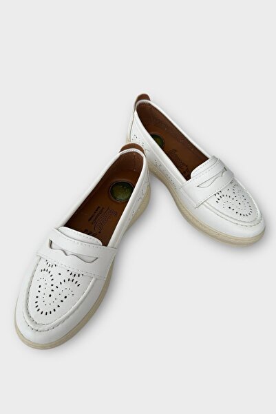 Liger Women's Orthopedic Soft Comfort Casual Shoes White