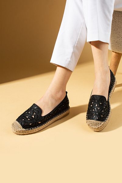 Pembe Potin Women's Espadrille Black Lightweight Comfortable Sole Stylish Casual Shoes