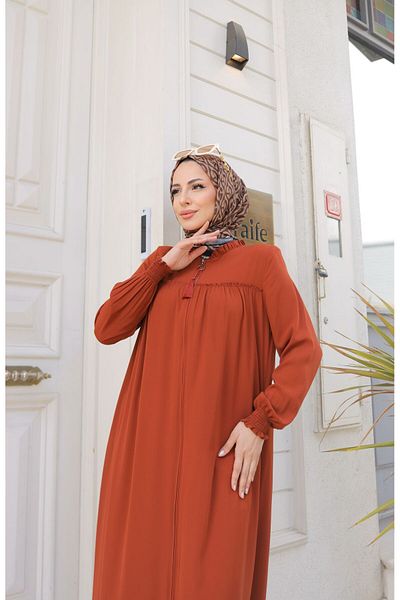 KADEEM إليف فيراس والبلاط