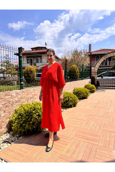 Kruvaze V yaka Uzun Yırtmaçlı Lastikli Yazlık Kırmızı Elbise