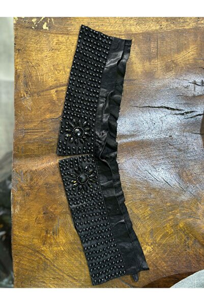 Gönülden Tasarım ODJEVNI PRIBOR SA CRNIM PERLAMA I ŠAVLJENIM OGRLENJEM 45X9 CM