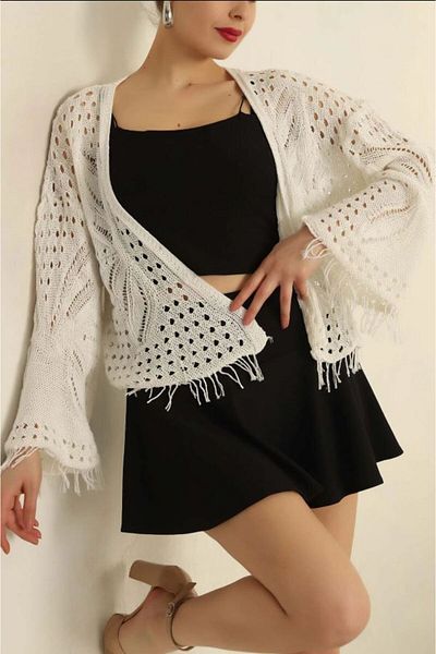 GAJA Women's Tasseled Cardigan with Pattern on the Back Gj255