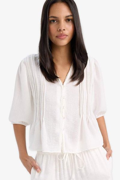 DeFacto New Season Relax Fit V-Neck Giperli Linen Look Short Sleeve Shirt