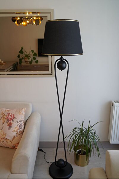 retro home design Sekiz Model Siyah Gold Detaylı Konik Şapkalı Siyah Modern Tasarım Ayaklı Abajur Metal Lambader