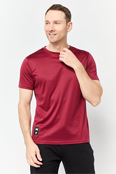 Tapout Men Sportswear Fit Short Sleeves Running T-Shirt, Maroon