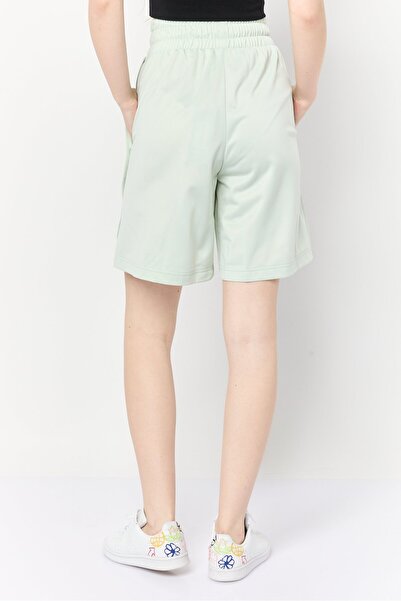 adidas شورت رياضي نسائي مناسب للأنشطة الخارجية، لون رمادي فاتح