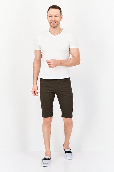 DeFacto Men Solid Chino Shorts, Dark Khaki