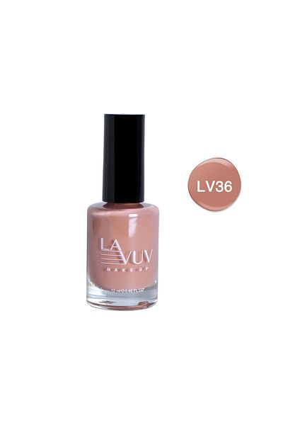 La vuv Manicure and nail polish