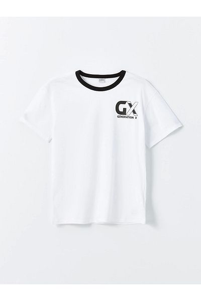 LC Waikiki Lcw Kids White Comfortable Fit Boys T-Shirt and Shorts