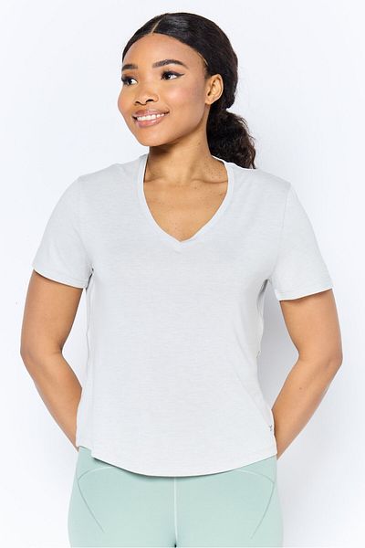 Reebok Women Sportswear Fit Short Sleeve Outdoor T-shirt, Grey