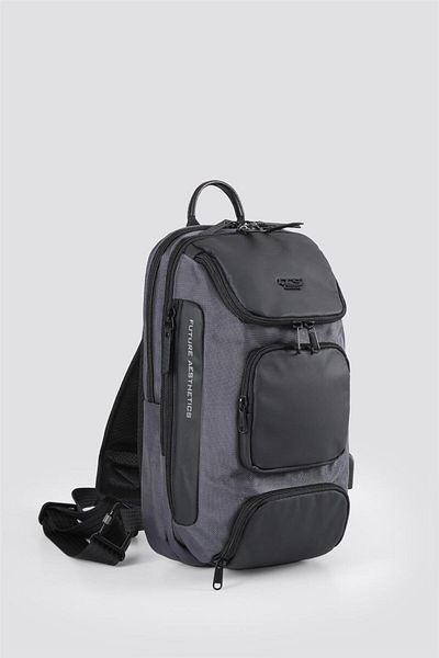 ÇÇS Ççs Uni̇sex Single Strap Back and Chest Crossbody Bag W51461