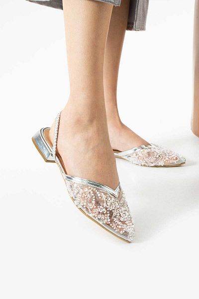 CICIKIZ Lace Embroidered Sequin Low Heel Jurdan Bottom Back Rubber Detail Pointed Toe Shoes