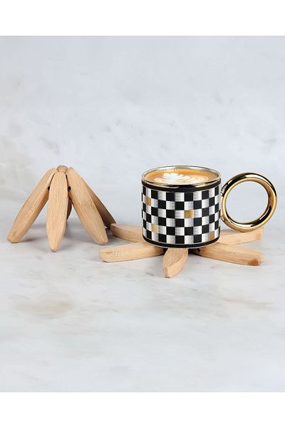 ELZEY HOME Bamboo 4-Piece Folding Trivet with Stand