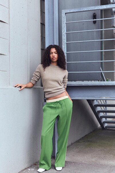 Butik ألبوكز زارا، بنطال مخطط ABZRA1068