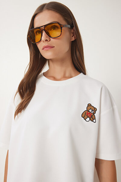 Happiness İstanbul Ecru Teddybär besticktes Oversize-Strick-T-Shirt für Damen ZV00286