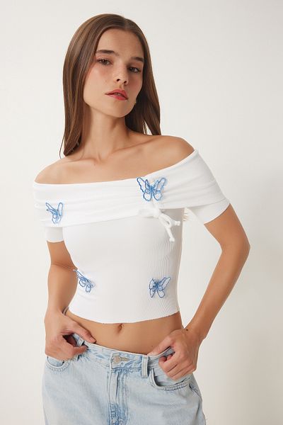 Happiness İstanbul Women's Ecru Carmen Collar Butterfly Detailed Knitted Blouse Fw00008