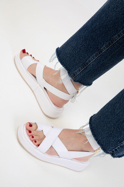 SOHO Beyaz Kadın Sandalet 20588